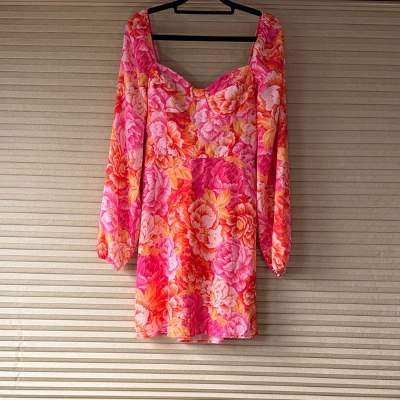 Steve Madden Dresses & Skirts - Steve Madden Pink and Orange Floral Dress
